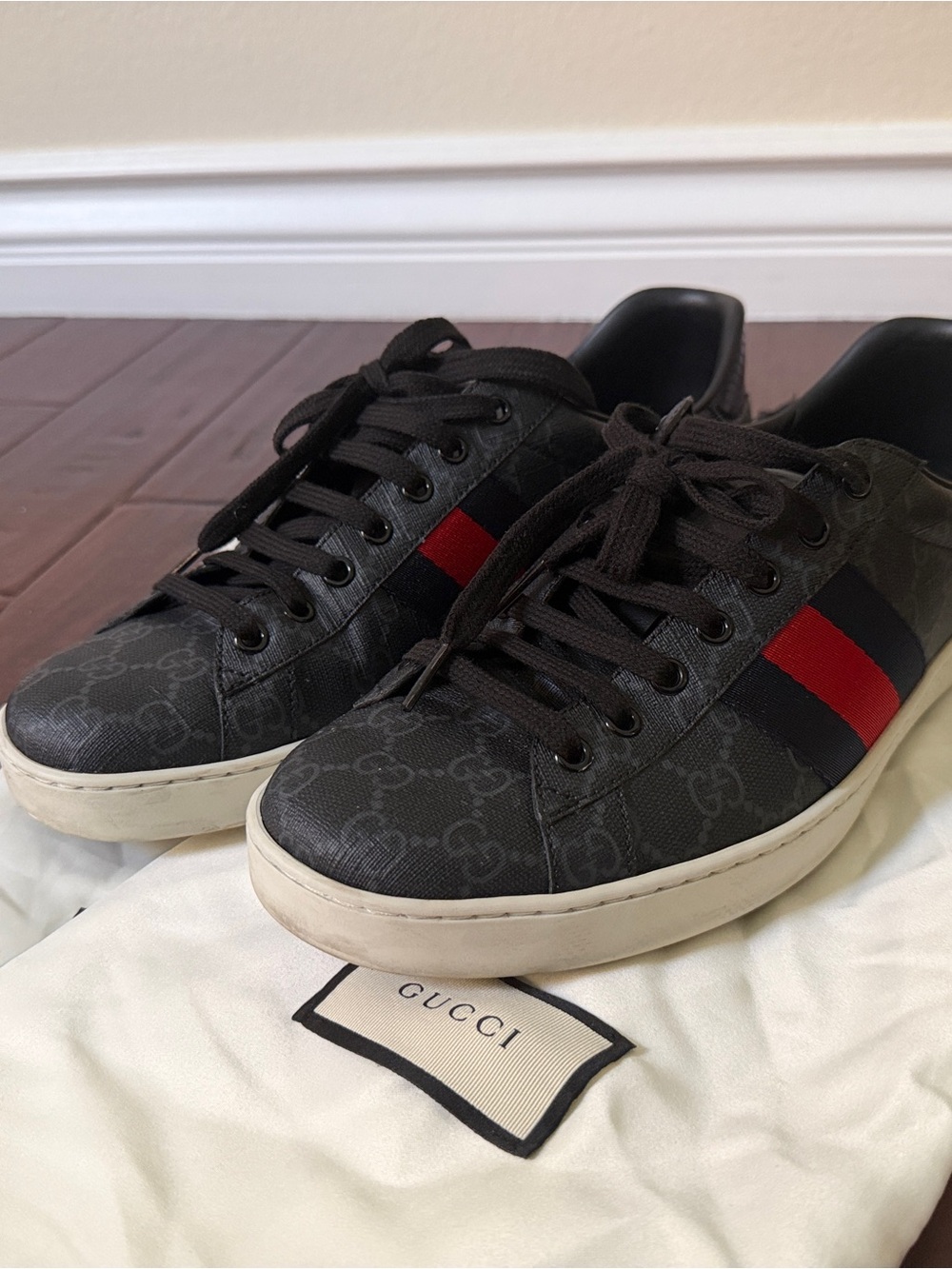 Gucci Men's Black GG ACE Low-Top Sneakers with Red Heritage Stripe